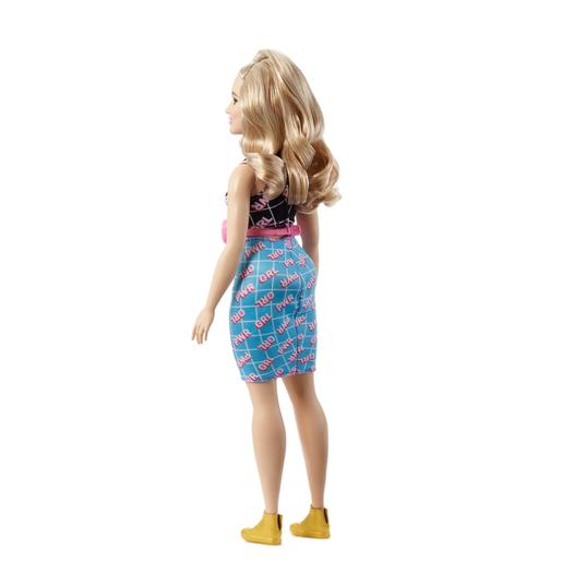 Barbie - Boneca Fashionista com Vestido Poder Feminino ㅤ