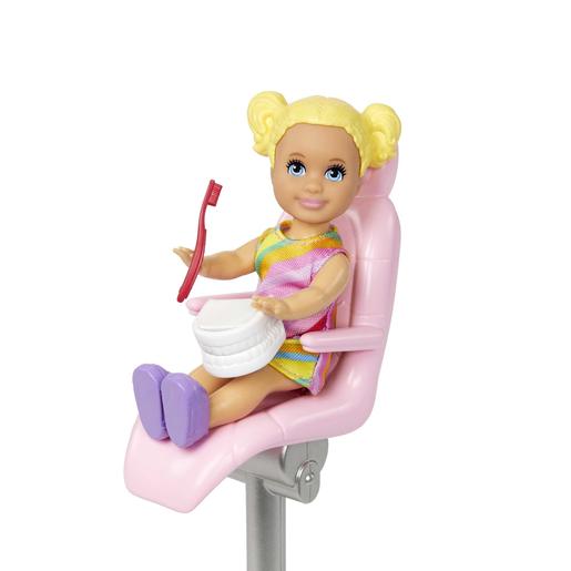 Barbie - Kit de Aprendizagem Dental com Acessórios ㅤ