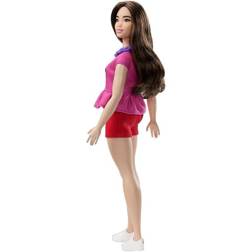 Barbie- Muñeca Fashionista Pantalón Corto Rojo Camiseta Rosa