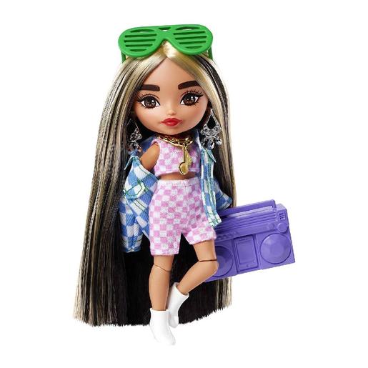 Barbie - Muñeca Extra Minis - Conjunto a cuadros con chaqueta