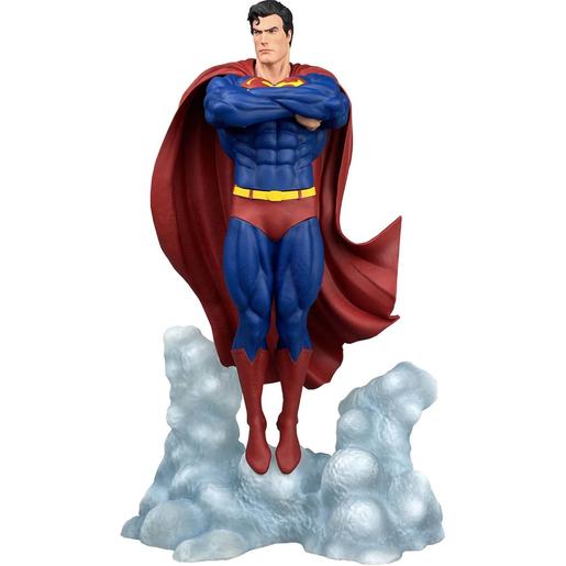 Superman - Figura Superman ascendiendo 25 cm