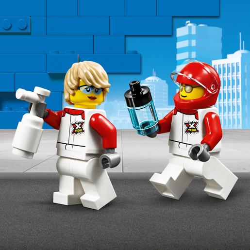 LEGO City - Transporte de la Lancha de Carreras - 60254