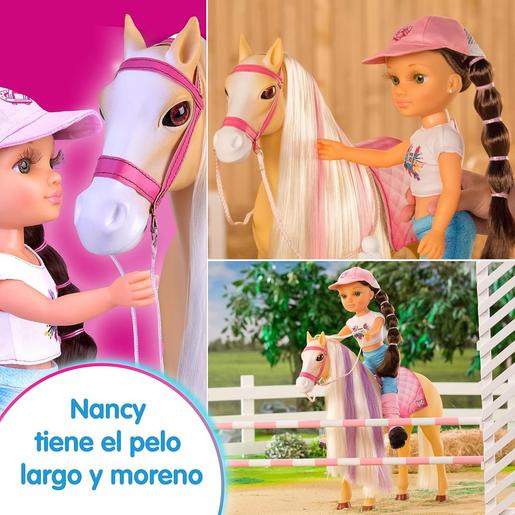 Nancy - Muñeca articulada con caballo y accesorios de cuidado ㅤ